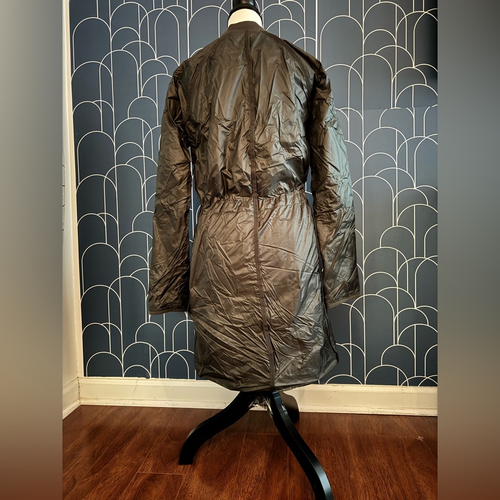 Athleta Summit Primaloft Packable Shell - image 4